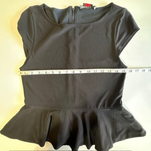 Alice + Olivia Employed Poppy Crew Neck Cap Sleeve Peplum Tom Size Small - Picture 7 of 7